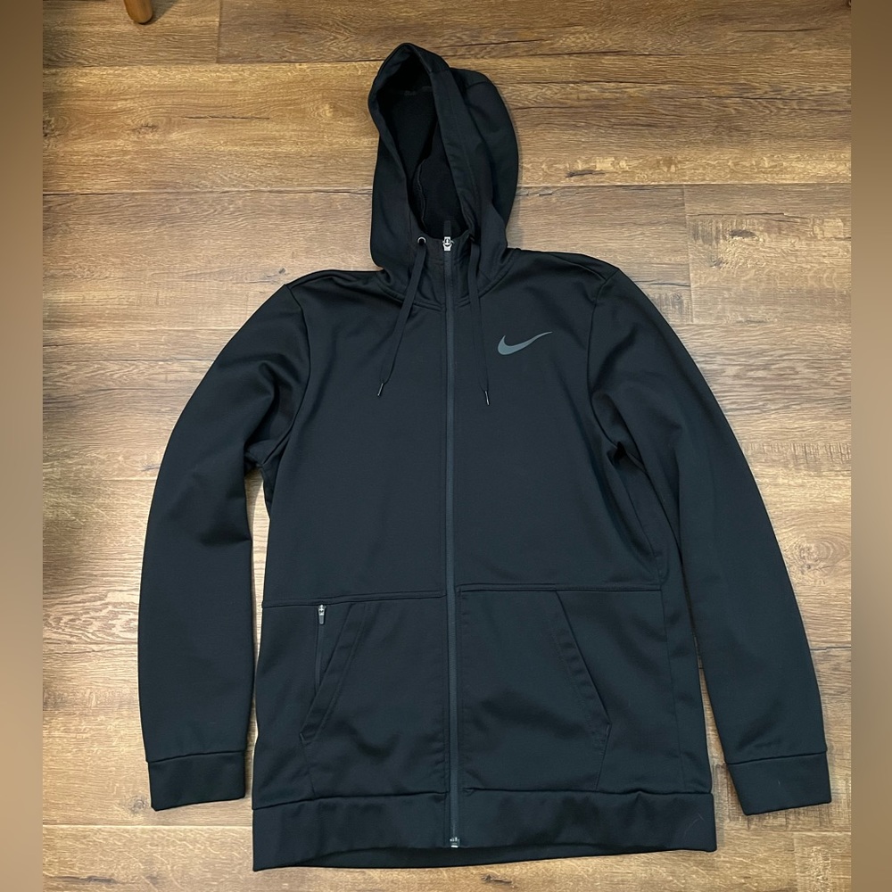 Nike Therma-Fit Fleece-lined Full-Zip Hoodie - Black - Medium.